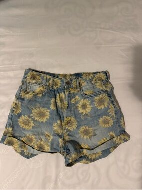 American Eagle Outfitters Blue Denim Sunflower Print Shorts